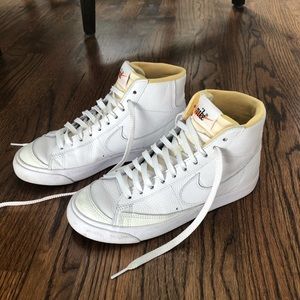 Nike Blazer Mid ‘77